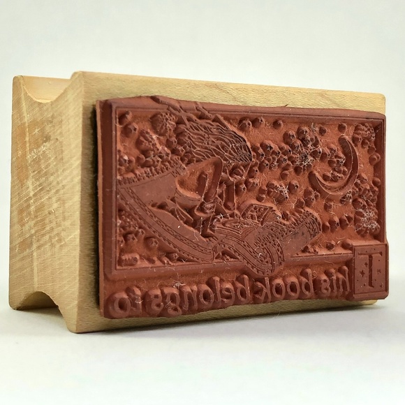 Mary Engelbreit Magic Carpet Book Plate Rubber Stamp 688F This Book Belongs To - Picture 6 of 11